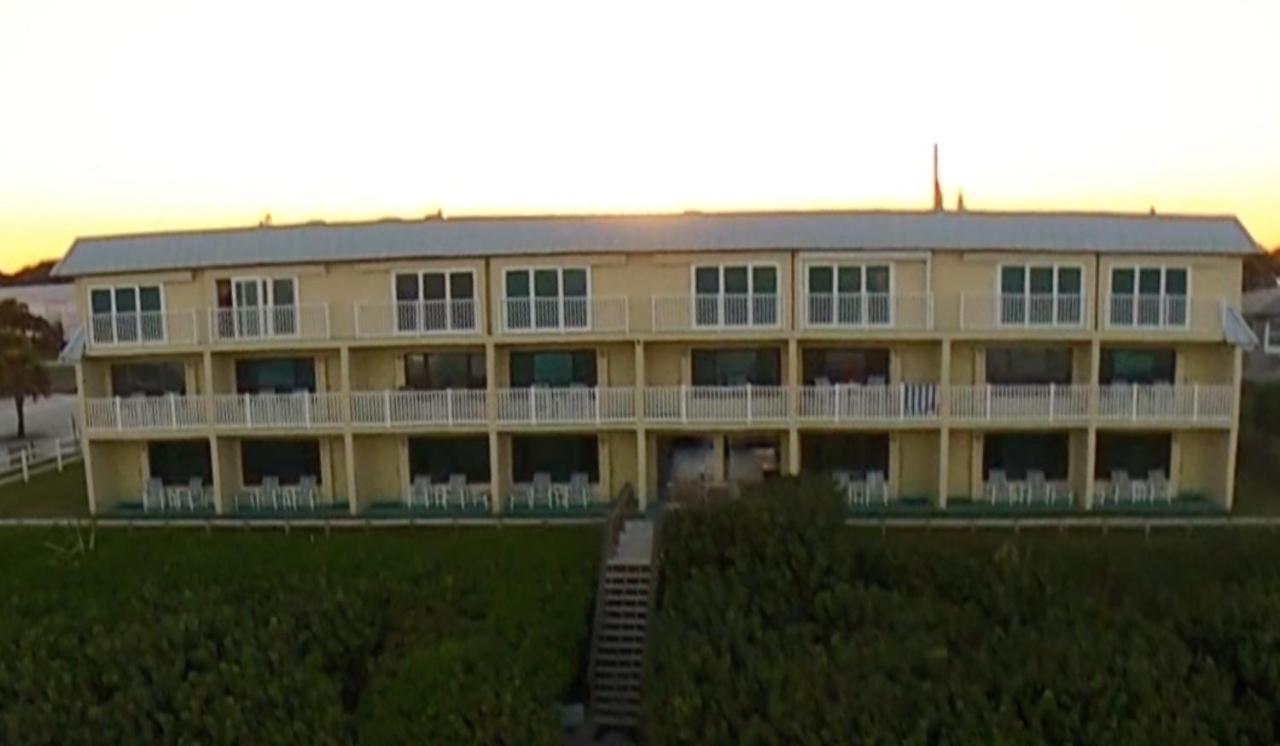 Tuckaway Shores Resort Melbourne Exterior foto